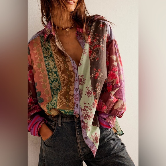 Free People Tops - FREE PEOPLE Button Down FLOWER PATCH Top NWT XS
